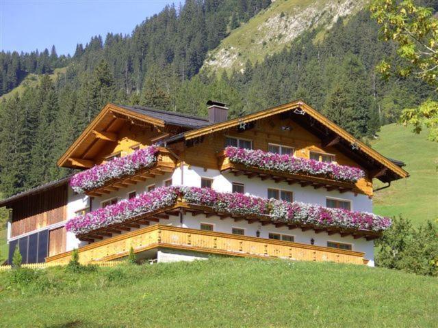 Alpenview Lechtal Apartment Холцгау Екстериор снимка